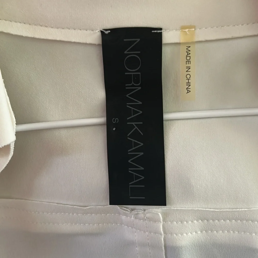 Norma Kamali Cream Asymmetrical Blouse - Picture 3 of 4